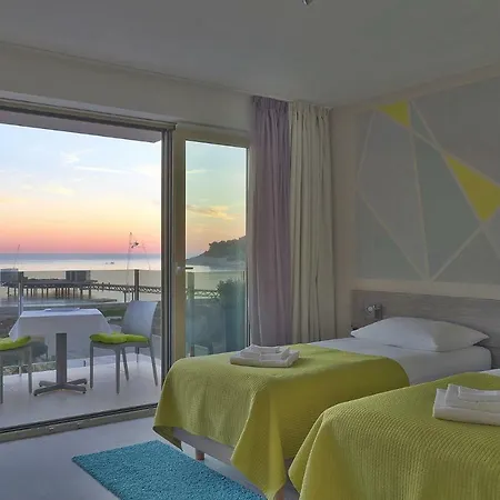 Modo Отель Пула