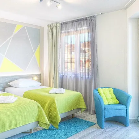 Отель Modo Пула